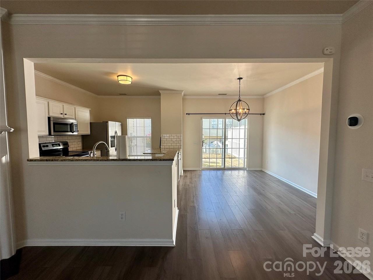 6836 Rothchild Dr - Photo 7 of 20