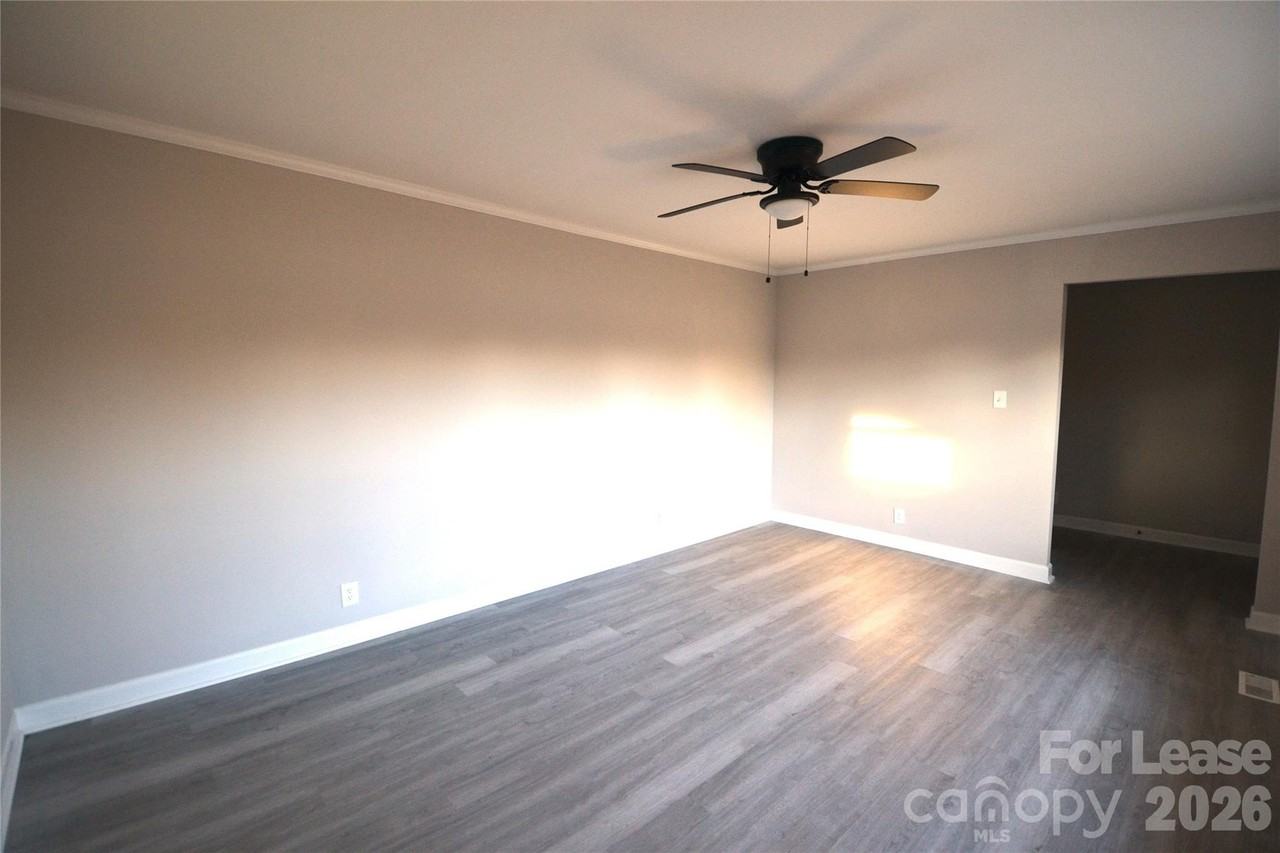 2697 Knotty Pine Dr - Photo 4 of 29