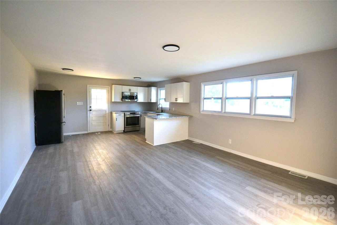 2697 Knotty Pine Dr - Photo 7 of 29