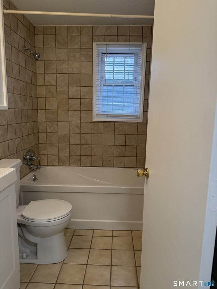 75 New St - Photo 7 of 13