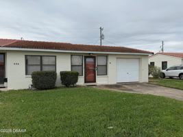 featured image of 604 Robin Rd Unit B #B