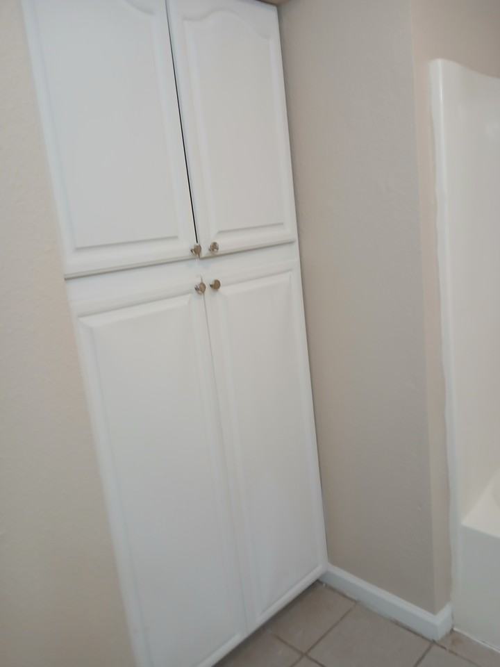 1012 Briarwood Rd Apt 2 #2 - Photo 7 of 11