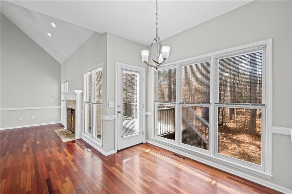 1969 Seymour Dr Nw - Photo 7 of 47