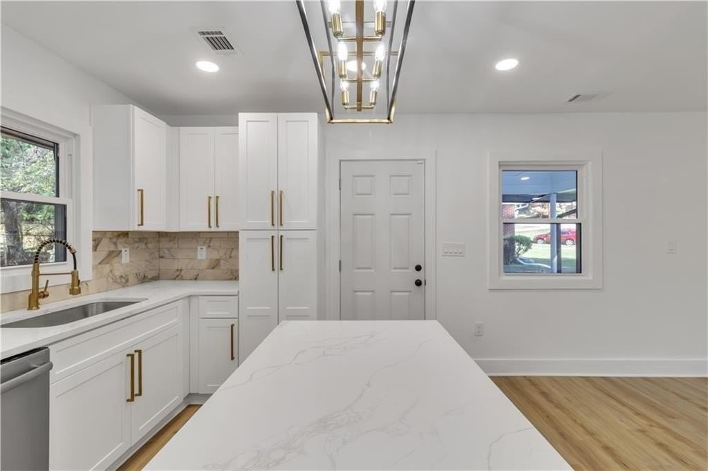 2358 Tilson Rd - Photo 4 of 14