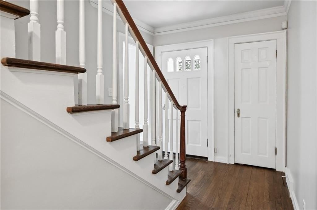 2878 N Hills Dr Ne - Photo 6 of 29