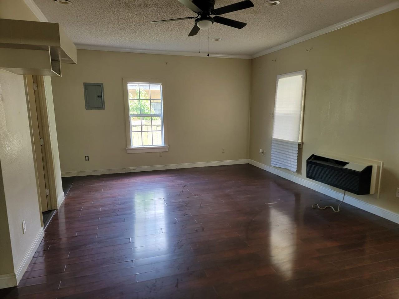 8236 Louisiana Ave #1 - Photo 7 of 15