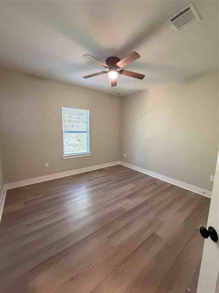 2943 Titleist Drive - Photo 7 of 9