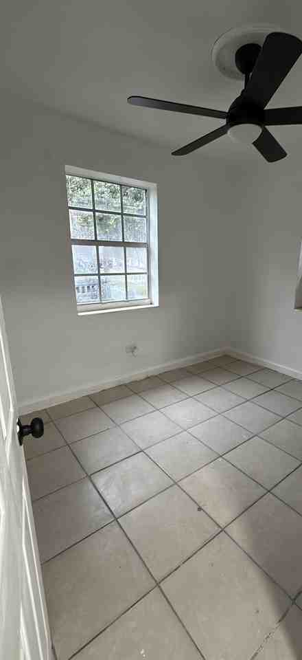 16160 Ne 18th Pl #62 - Photo 2 of 5