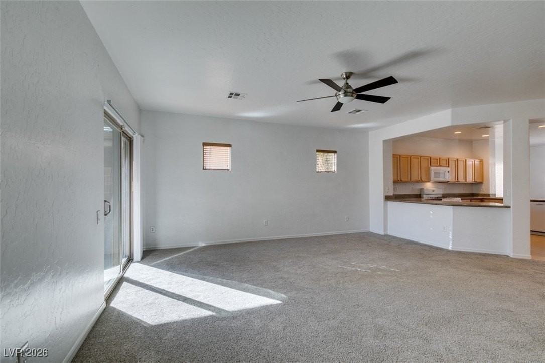 4013 Gliding Gulls Ave - Photo 7 of 34