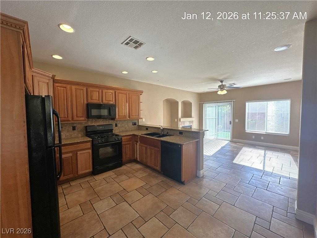 8103 Cheerful Valley Ave - Photo 2 of 33