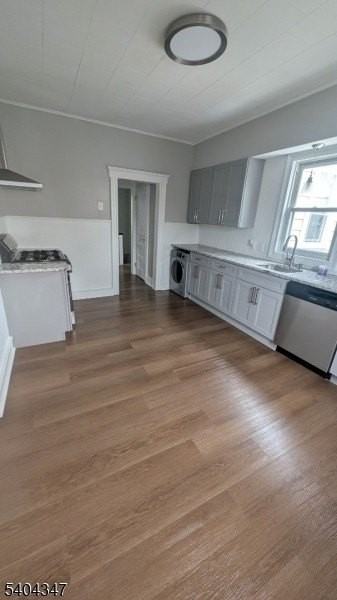 22 Dean St #2 - Photo 4 of 13