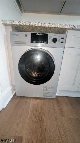 22 Dean St #2 - Photo 7 of 13