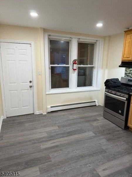 208 E 18th St - Photo 4 of 6