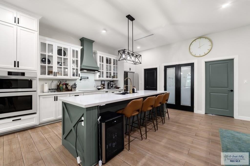 7606 Waverly Dr - Photo 6 of 26