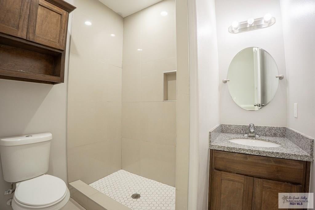 4310 Ramona Cir - Photo 5 of 16