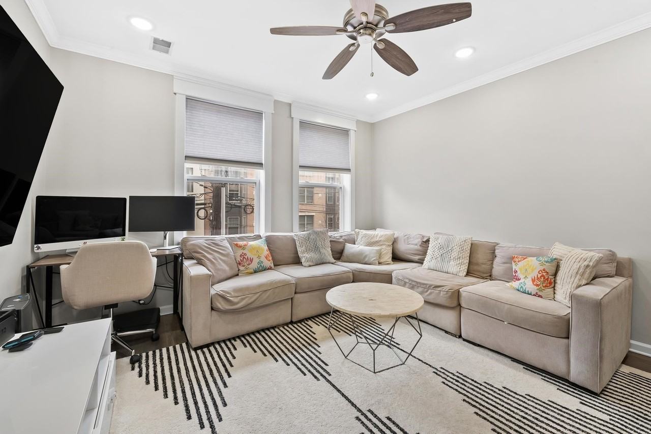 510 Monroe St #206 - Photo 6 of 36