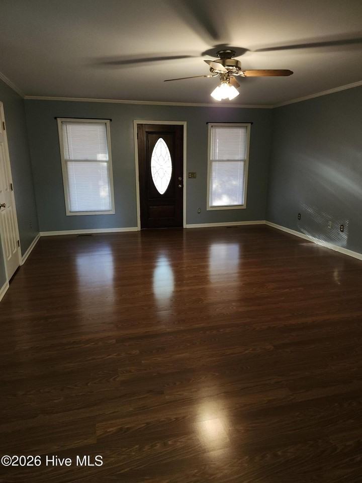 220 Juniper Creek Blvd - Photo 2 of 23