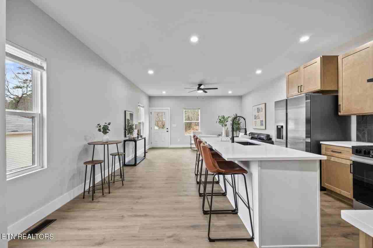 8308 Lobelia Ln - Photo 5 of 18