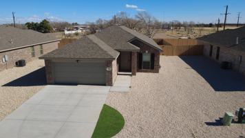 featured image of 2511 Kenwood Ave