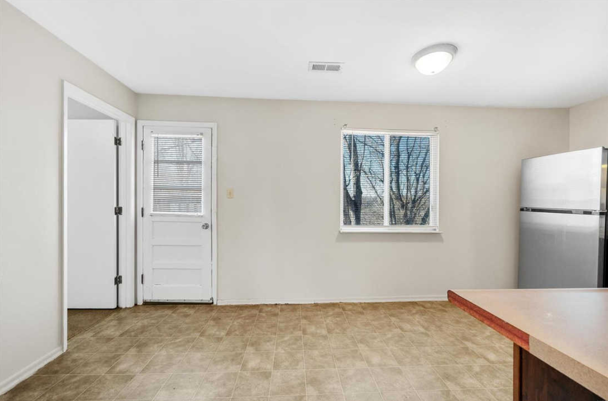 4 E Rock Creek Mnr #4 - Photo 4 of 25