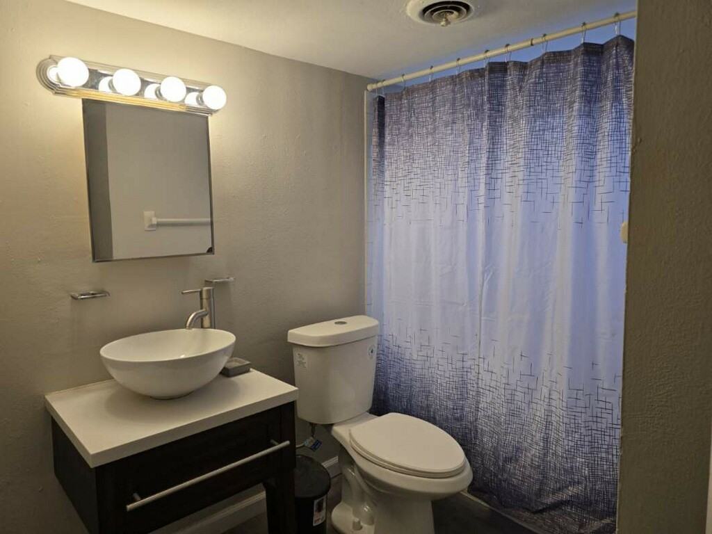 17 E Rock Creek Mnr #17 - Photo 2 of 8