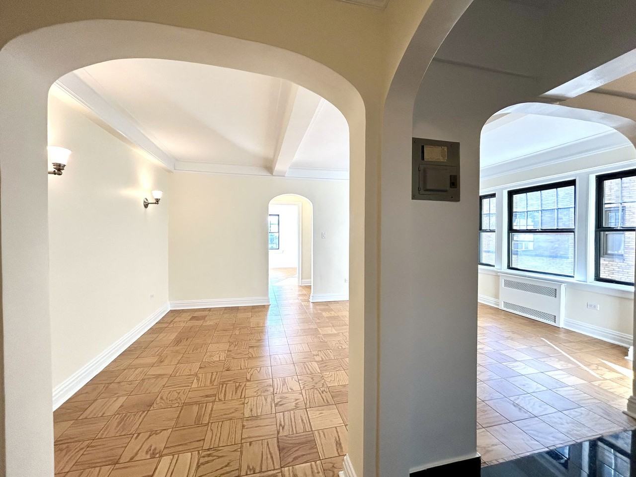 95 Christopher St #J8 - Photo 3 of 8