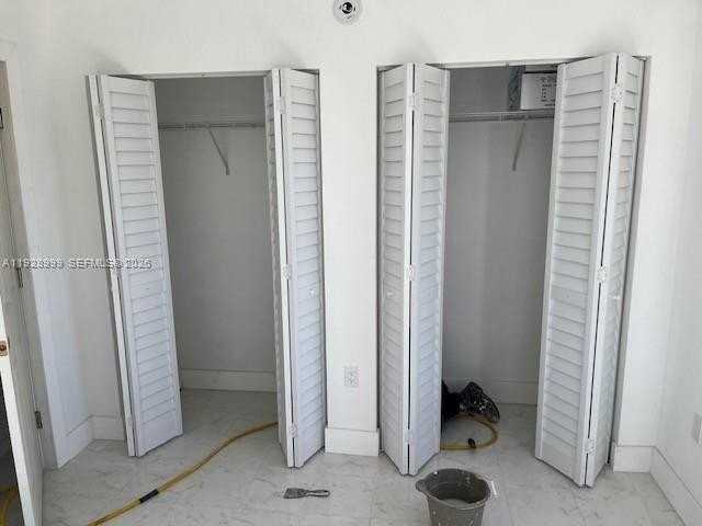 435 Sw 9th Ave #209 - Photo 4 of 4