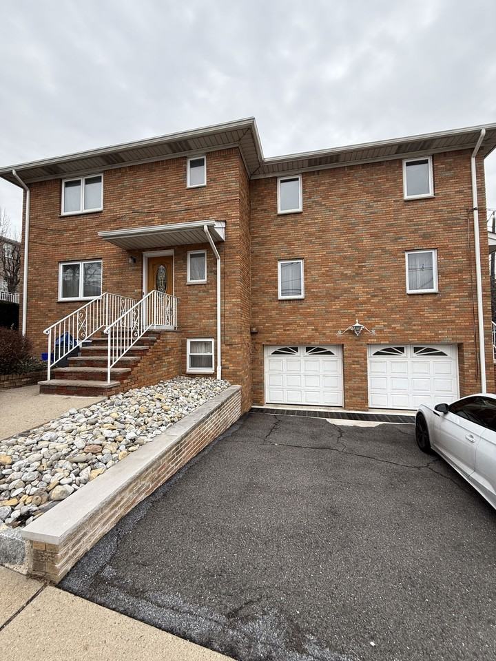 447 Central Blvd #2 - Photo 2 of 8