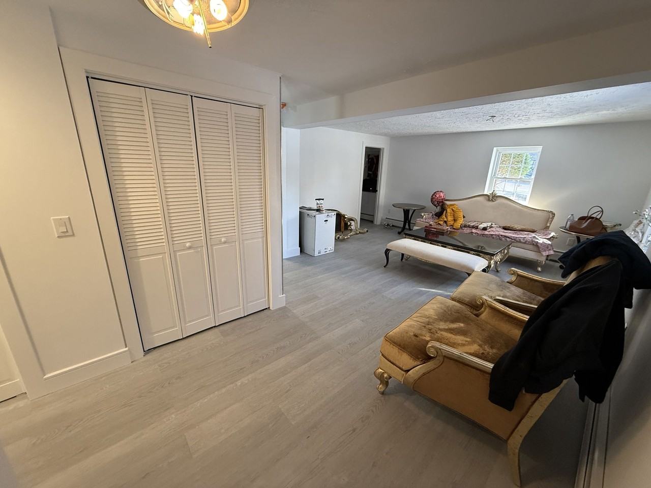 2357 Linwood Ave #G - Photo 3 of 7