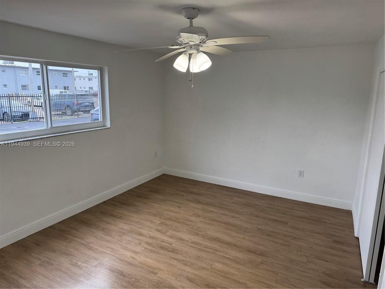 6775 Sw 44th St #20 - Photo 5 of 6