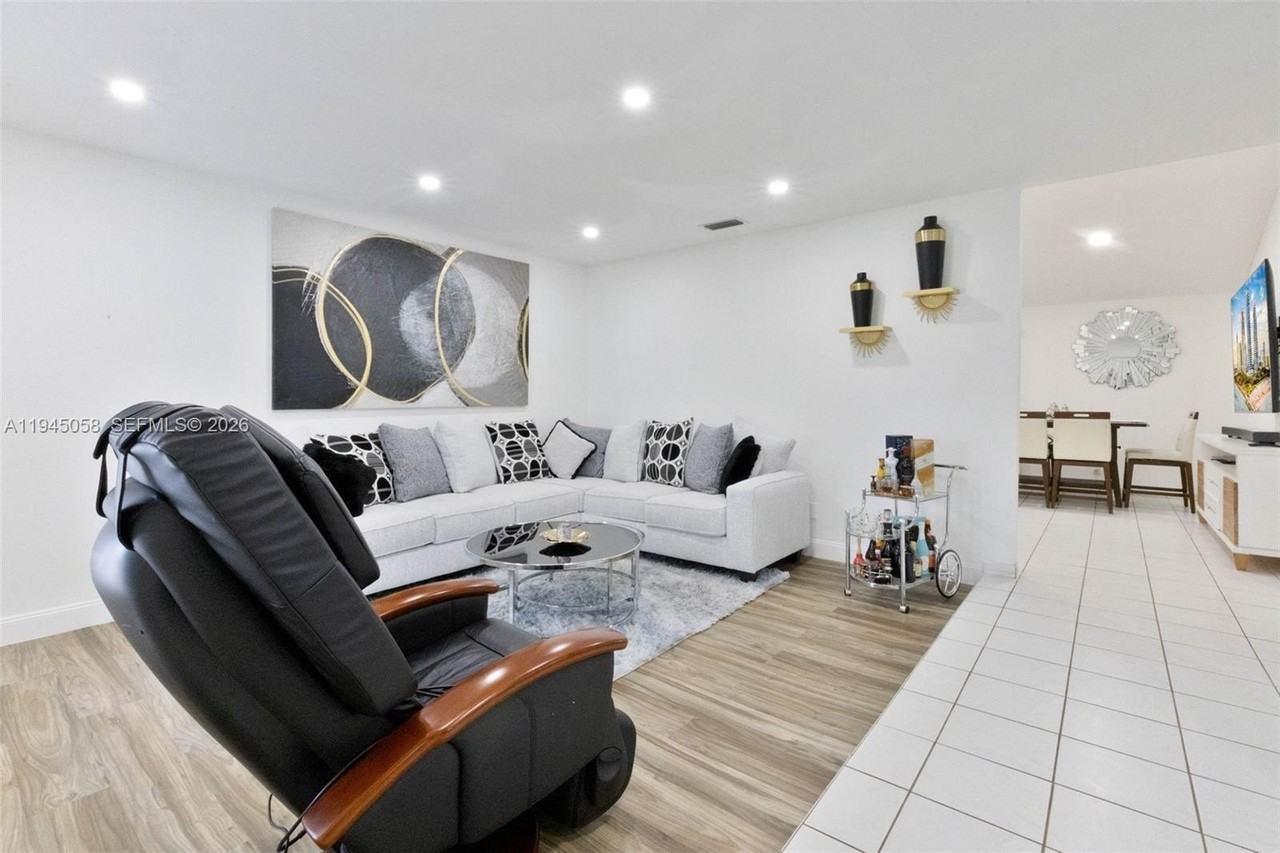 11145 Nw 27th St #NA - Photo 3 of 20