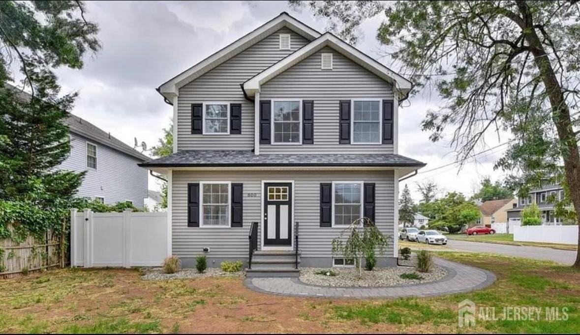 800 Drake Ave - Photo 2 of 2