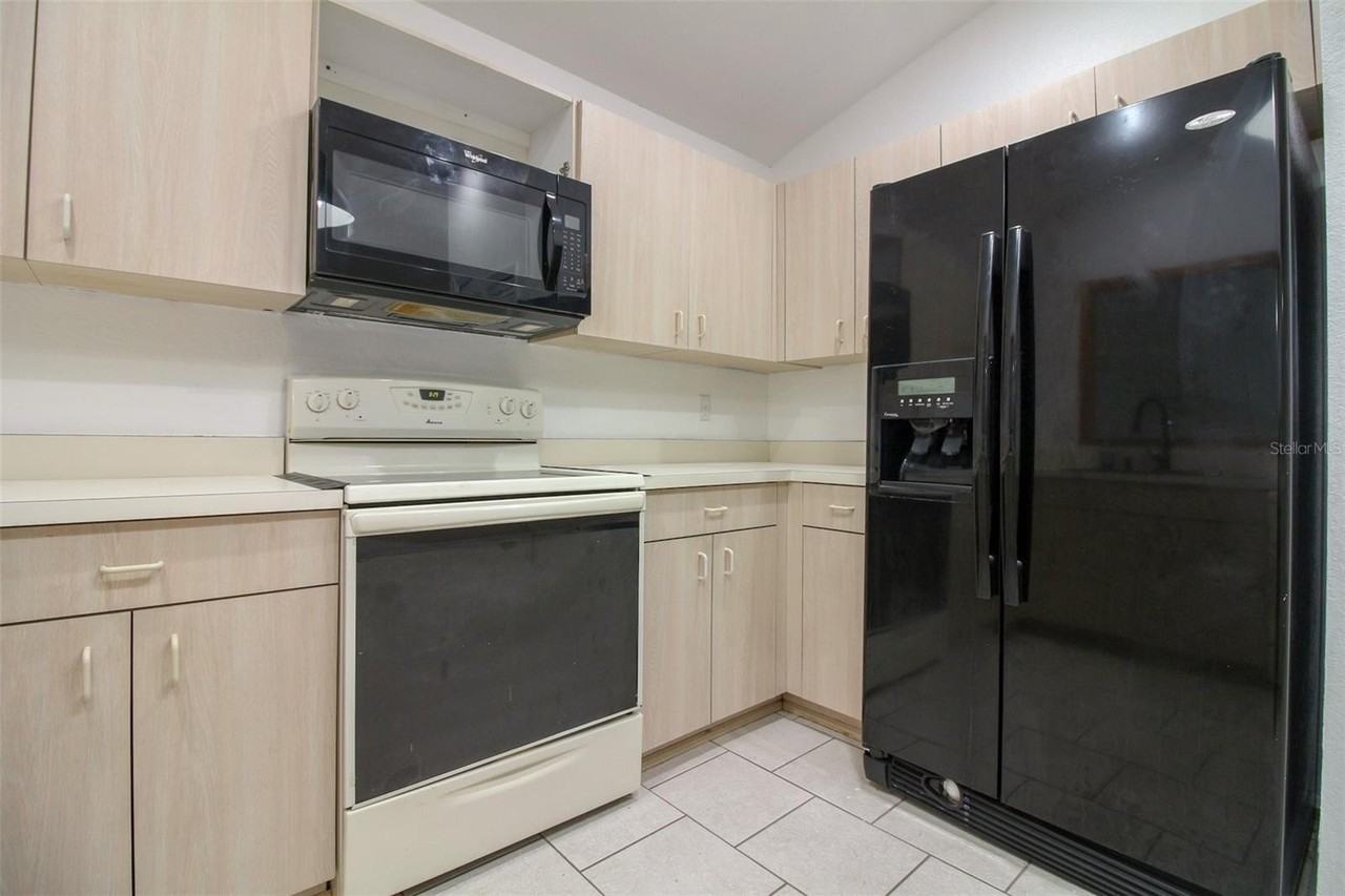 3150 Big Valley Dr - Photo 6 of 24