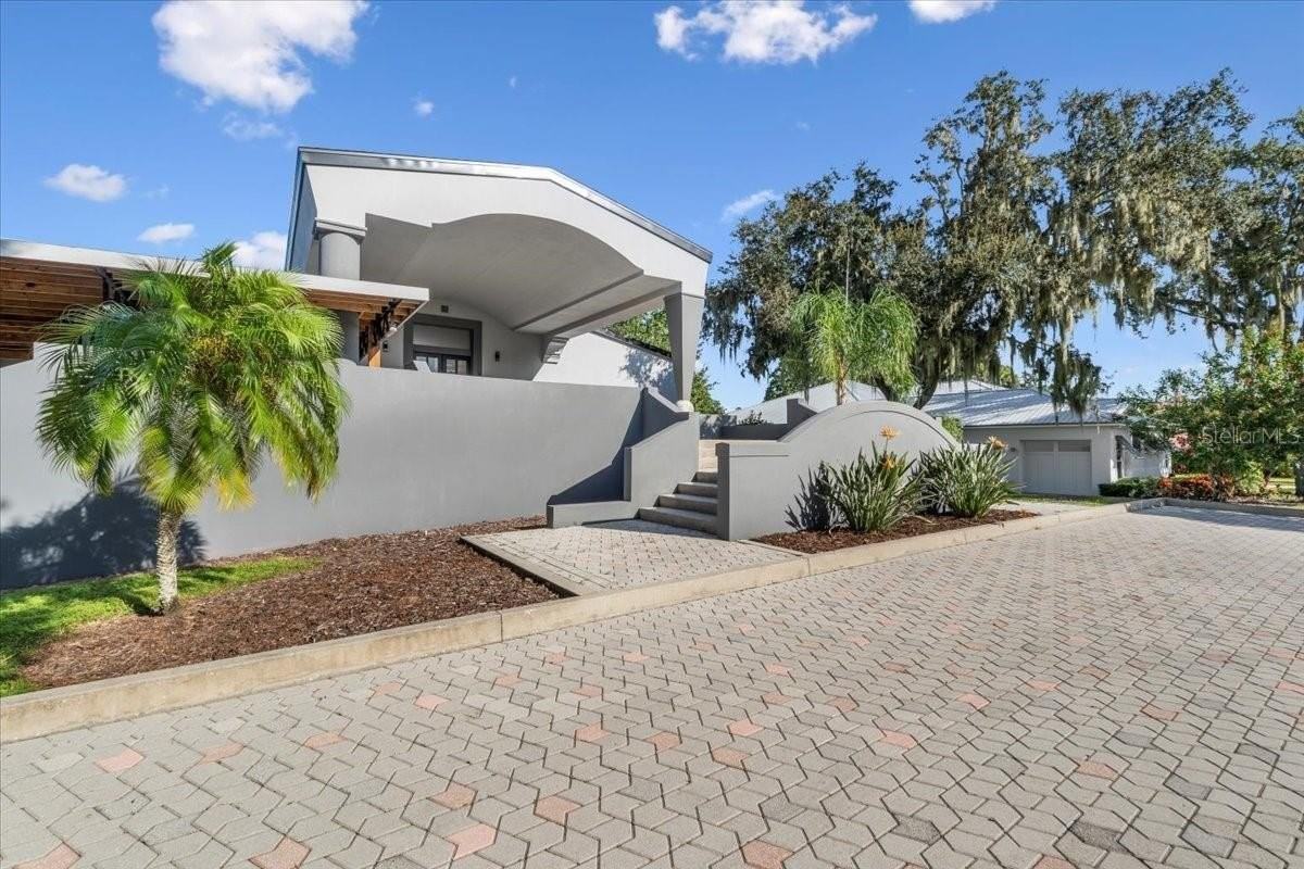 3824 Gaines Dr - Photo 2 of 50