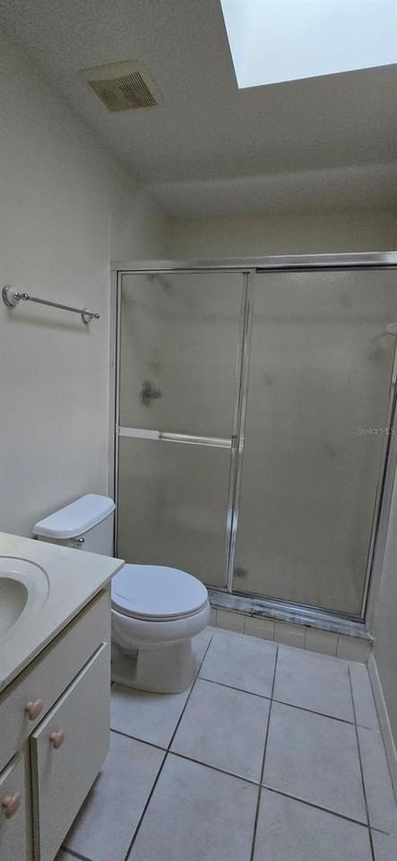 2315 Ne 40th Ave - Photo 6 of 7