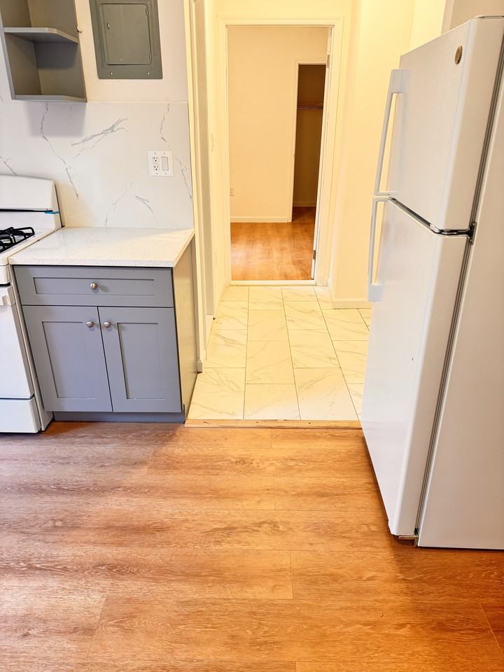 42-14 Union Street #3C - Photo 5 of 7