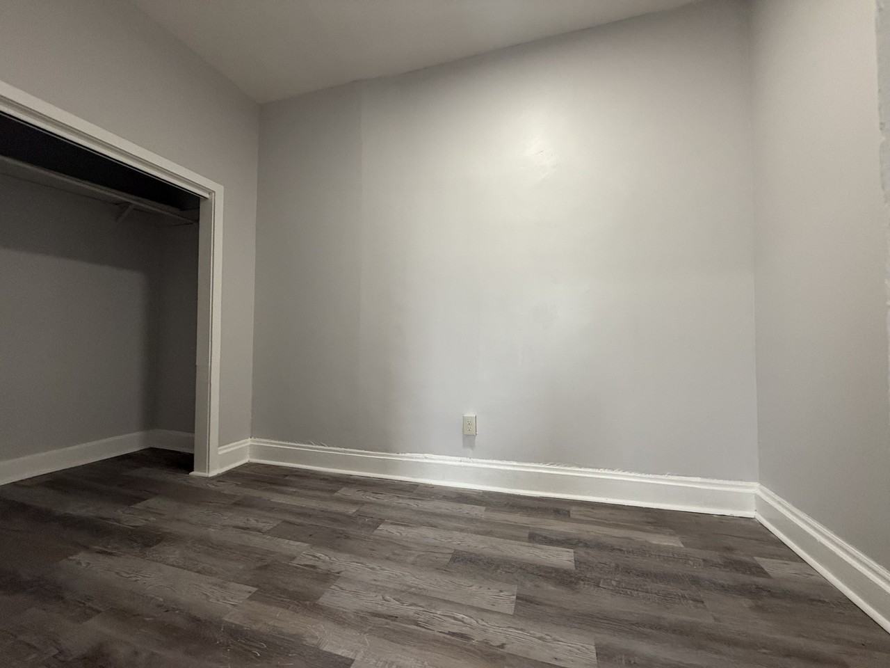 11 Osborne St #2 - Photo 4 of 8