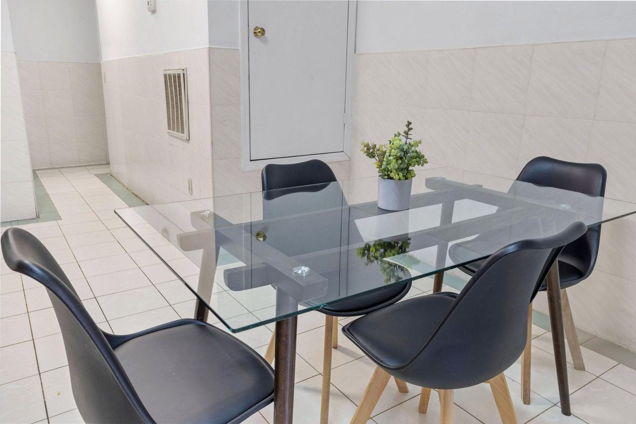 N Carlisle St - Photo 7 of 12