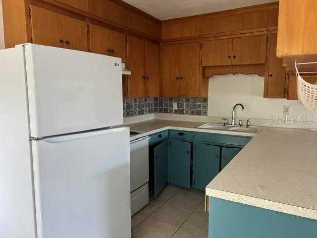 145 W Minnesota Ave #E2 - Photo 5 of 11