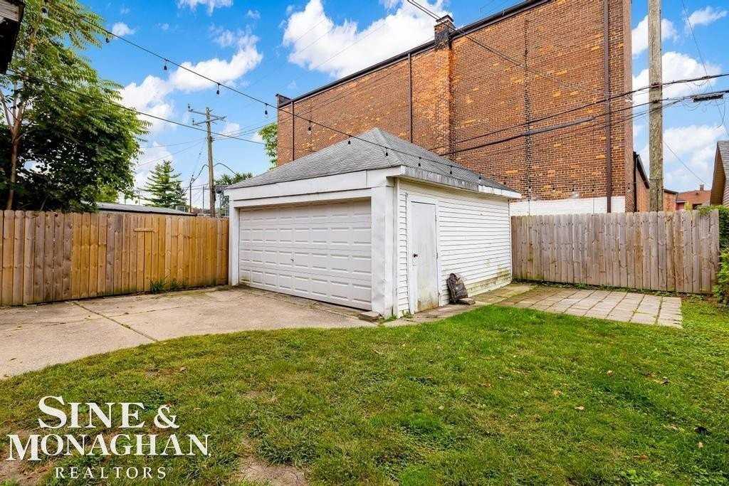 1415 Maryland St - Photo 6 of 6