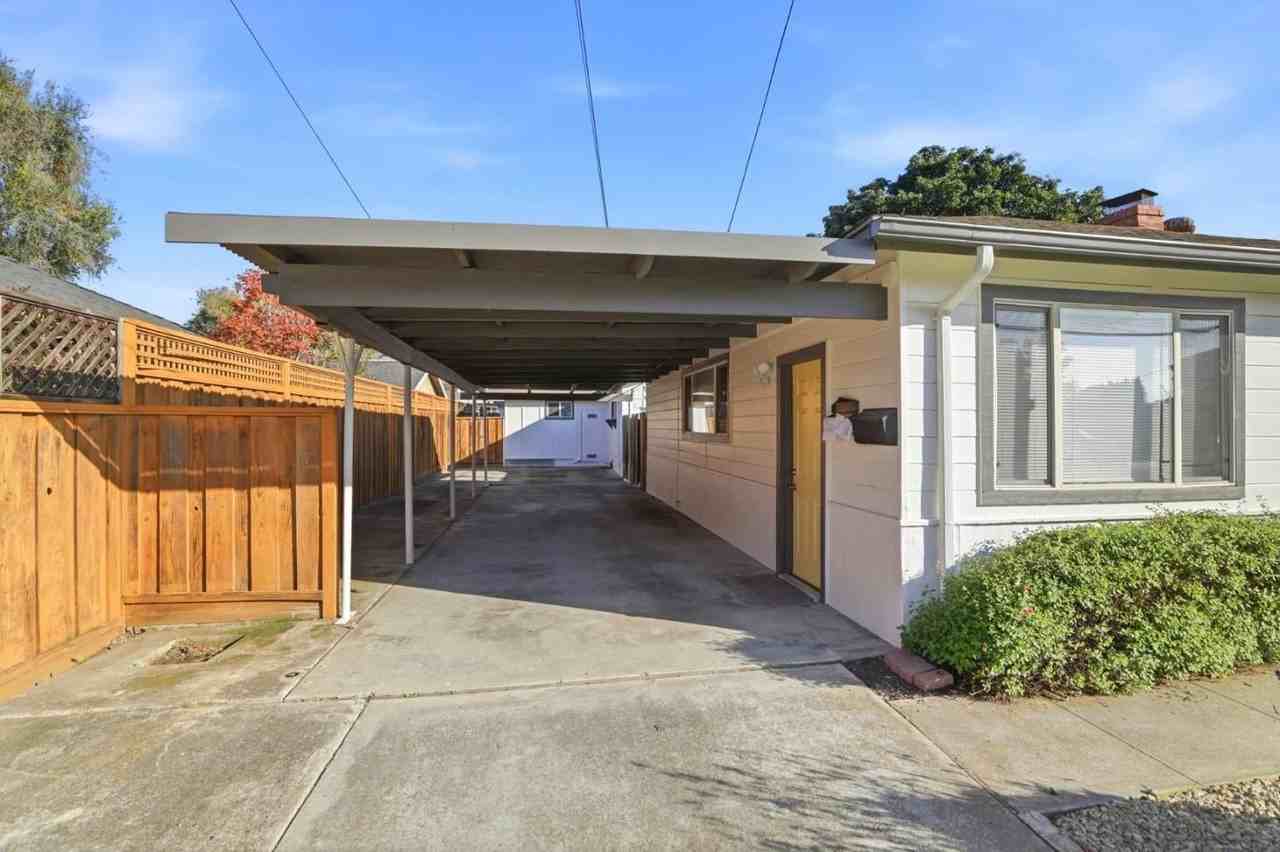 440 N Milton Ave - Photo 5 of 29