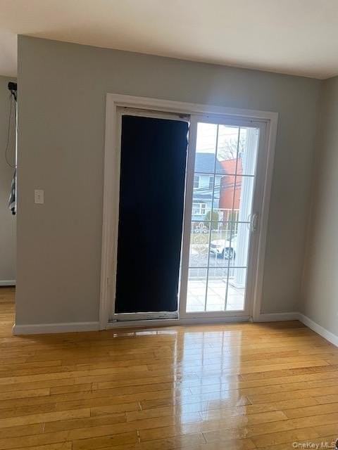 9315 240th St - Photo 4 of 10