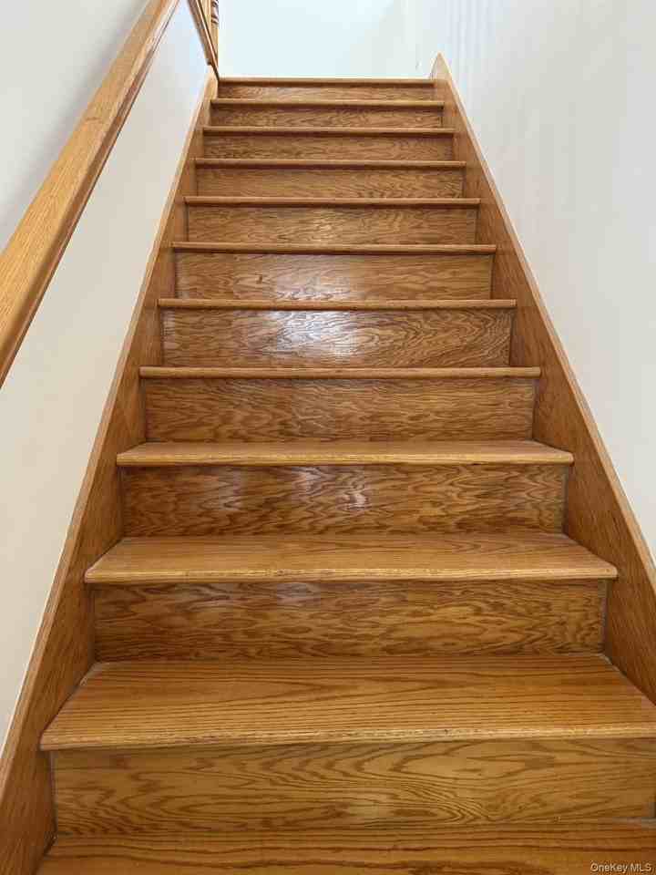 14946 Elm Ave - Photo 2 of 10