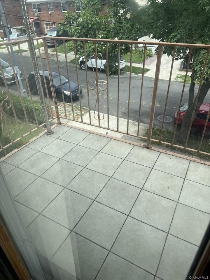 14946 Elm Ave - Photo 3 of 10