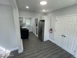 featured image of 413 Ridge Ave Apt 3 #3