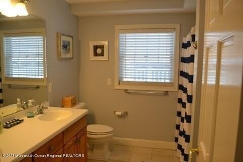 2 Bridge Ave - Photo 4 of 24