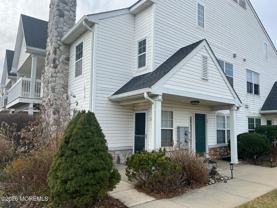 9 Des Moines Ct - Photo 1 of 1