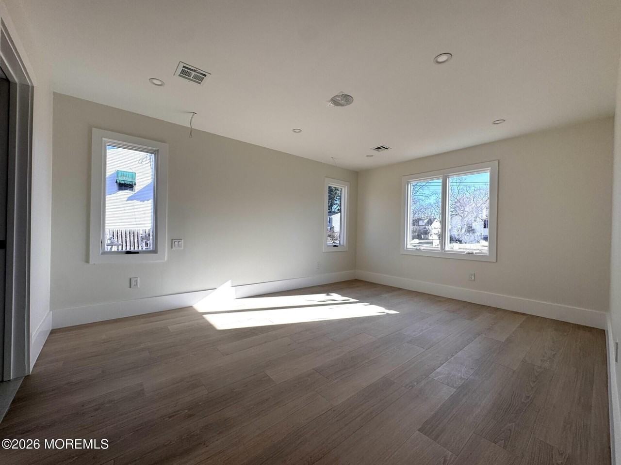 7 Whale Pond Rd - Photo 6 of 10