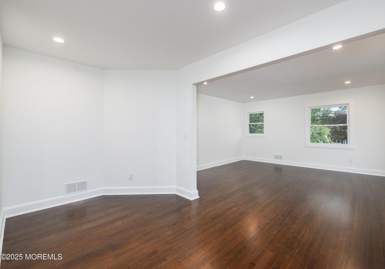 2037 Westfield Ave - Photo 3 of 27