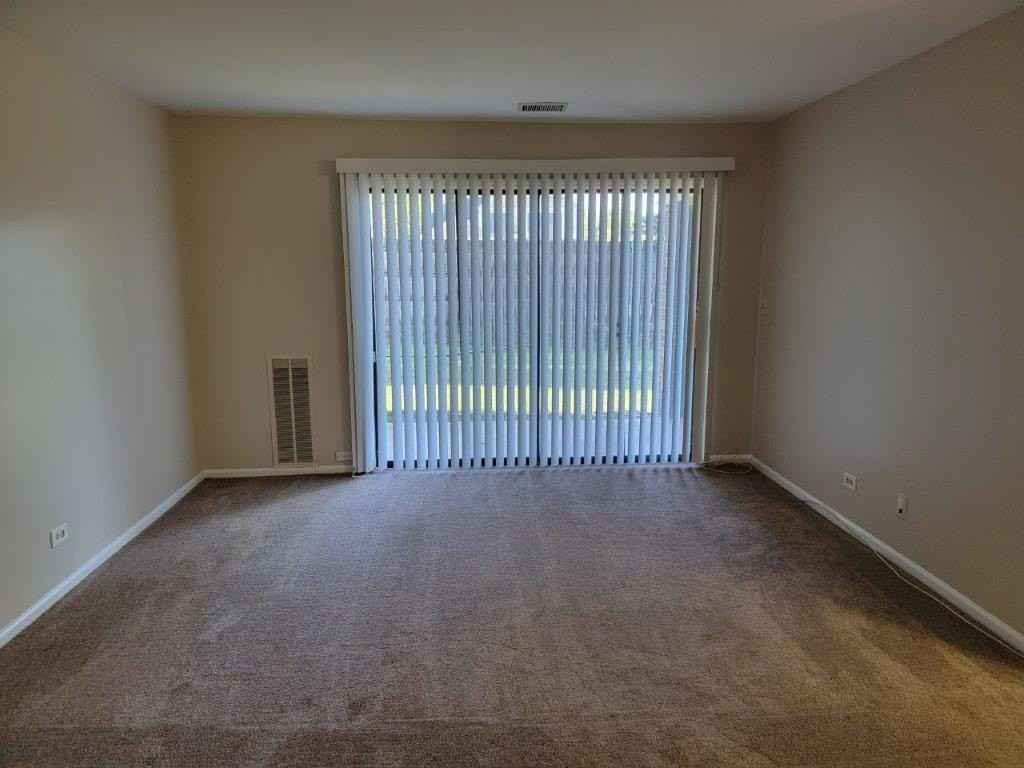 830 Knottingham Dr Apt 1a #1A - Photo 5 of 14